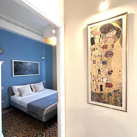 Apartment San Giovanni Charming Flat Rom