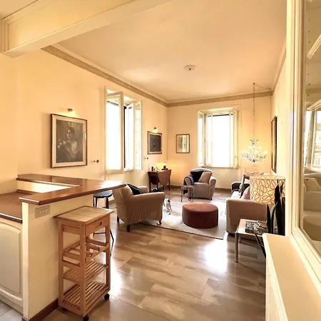 San Giovanni Charming Flat *