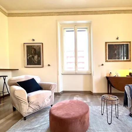 San Giovanni Charming Flat Appartement *